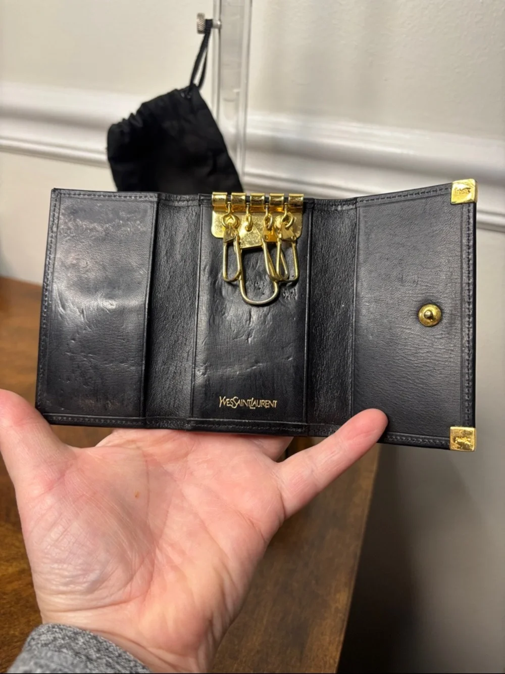 Yves Saint Laurent Black Leather Key & Card Holder Wallet- Full Inclusion - Picture 4 of 16